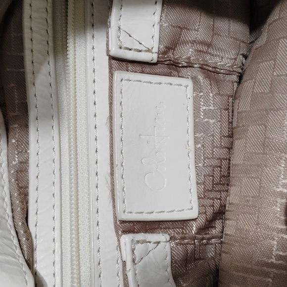 SALE! Cole Haan Genevieve Woven Leather Triangle Shoulder Bag (#36) - Picture 11 of 13